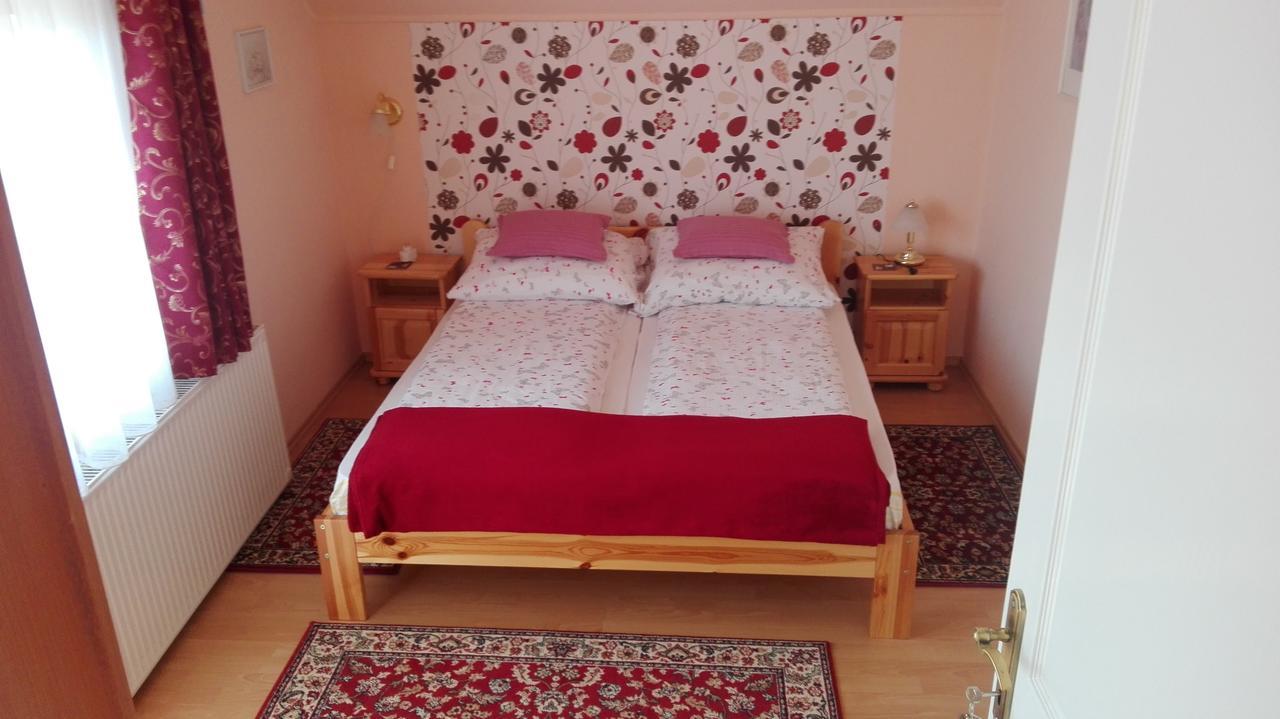 Marina-Buek Apartmanhaz المظهر الخارجي الصورة